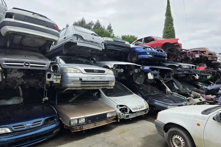 Cómo dar de baja tu vehículo en Arzúa de forma rápida, segura y sin complicaciones